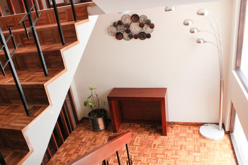 Hotel Villa Lafayette Кито Экстерьер фото