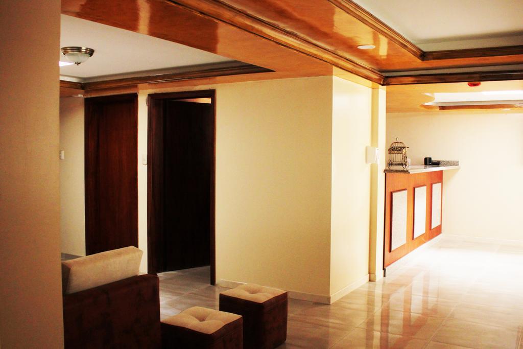 Hotel Villa Lafayette Кито Экстерьер фото
