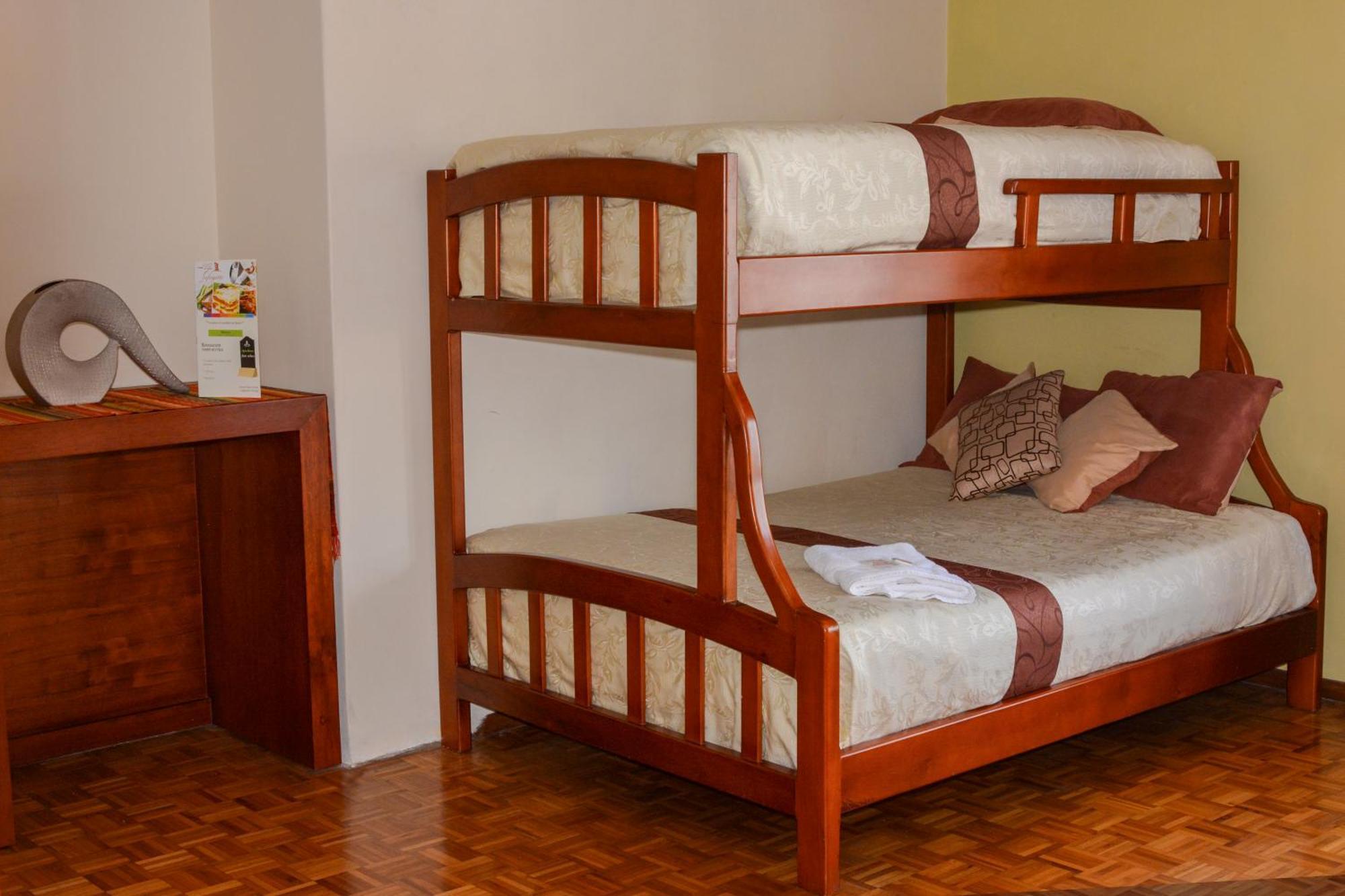 Hotel Villa Lafayette Кито Экстерьер фото