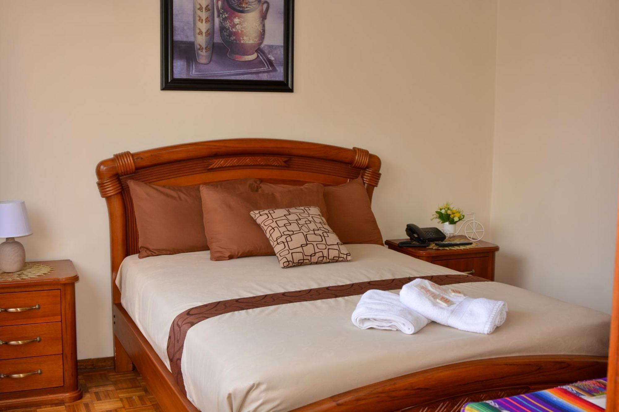 Hotel Villa Lafayette Кито Экстерьер фото